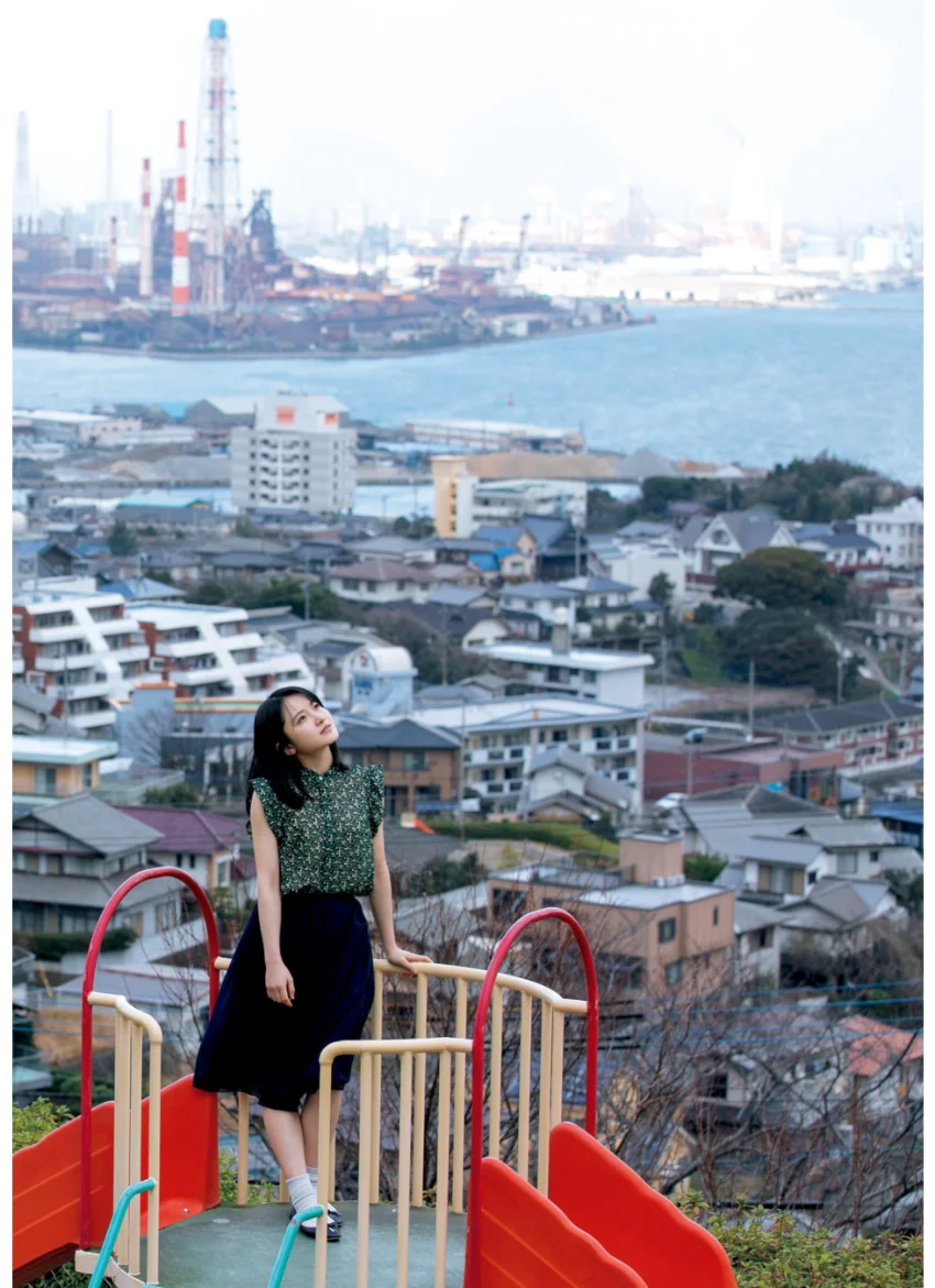 森戸知沙希 写真集 『 Say Cheese！ 』 試し読み 4