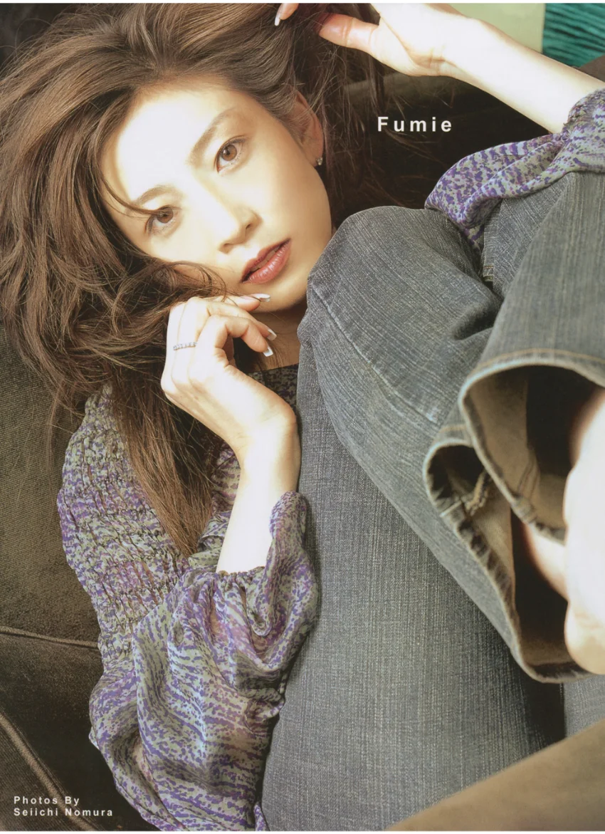 中島史恵 写真集 『 Fumie 』 試し読み 5
