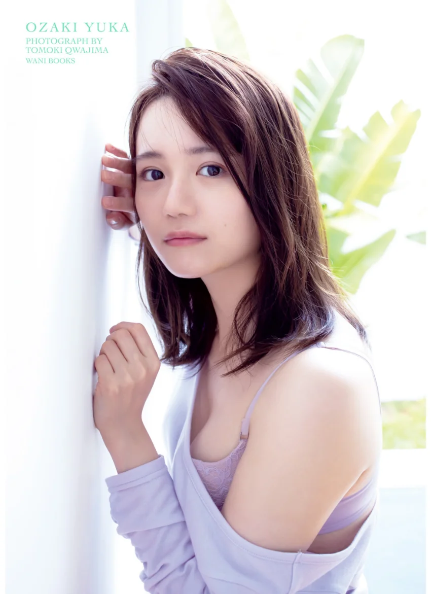 尾崎由香 写真集 『 OZAKI YUKA 』 試し読み 1