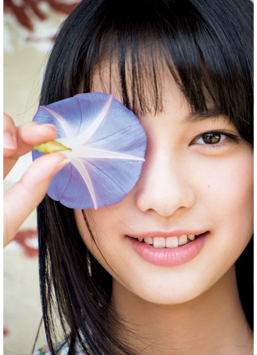 玉田志織 ファースト写真集 『 はじめまして。16歳 』 試し読み 3