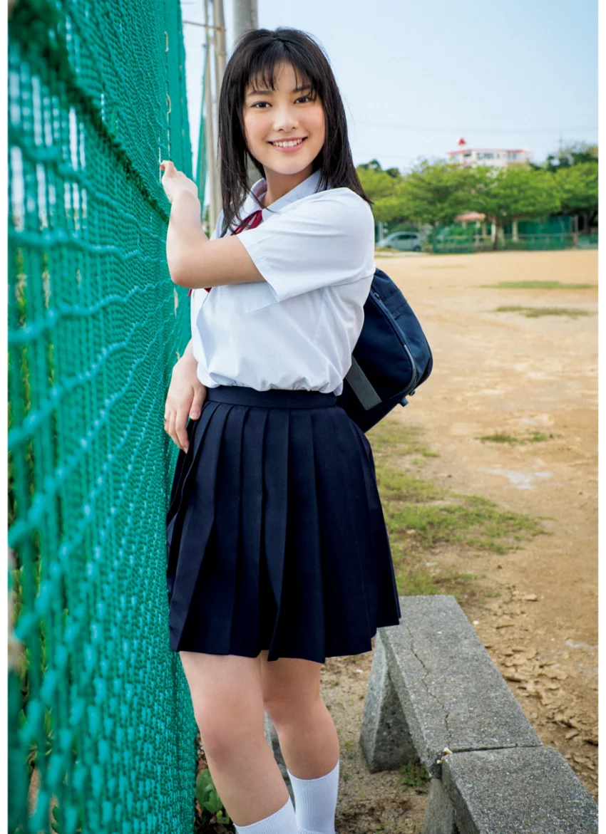 玉田志織 ファースト写真集 『 はじめまして。16歳 』 試し読み 5