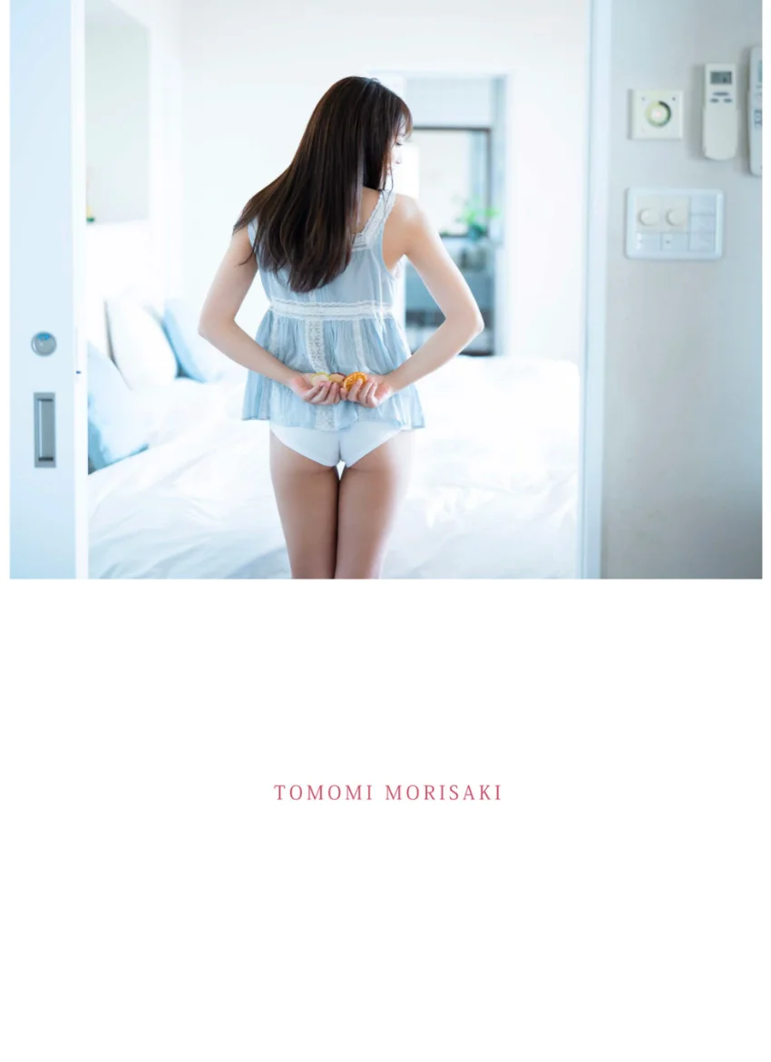 【デジタル限定】森咲智美 写真集 『 Utopia 〜 another edition 〜 』 試し読み 2