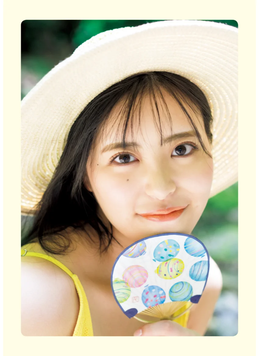 竹内花 ファースト写真集 『 花の蜜 』 試し読み 4
