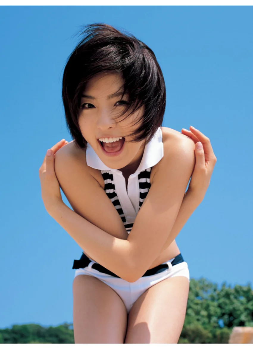 「ERINA」松井絵里奈初写真集 試し読み 6