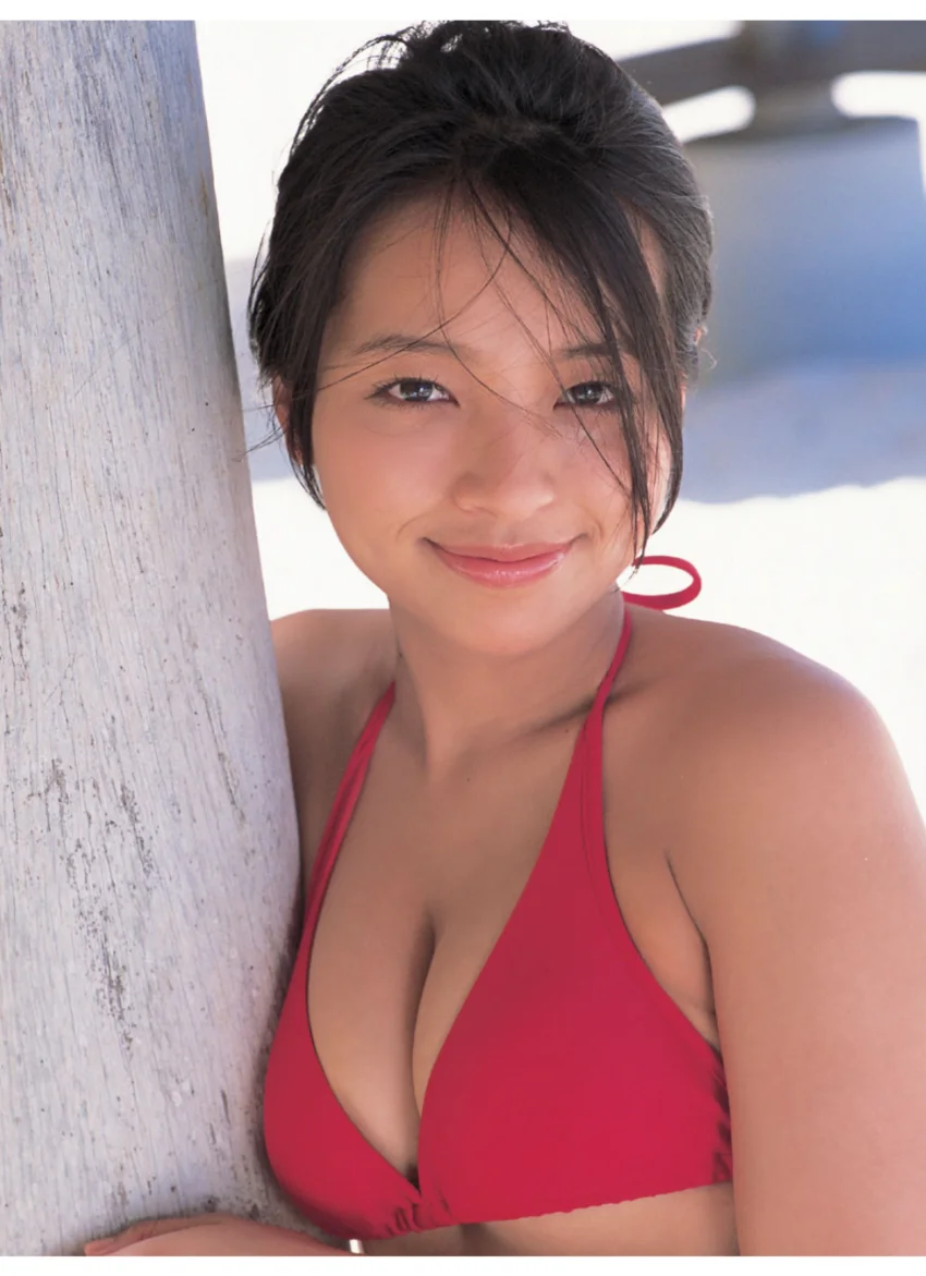 「Iris」水崎綾女写真集 試し読み 7