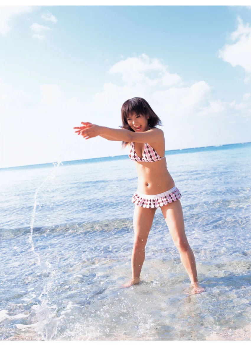 「with MIRA」滝口ミラ1st.写真集 試し読み 4