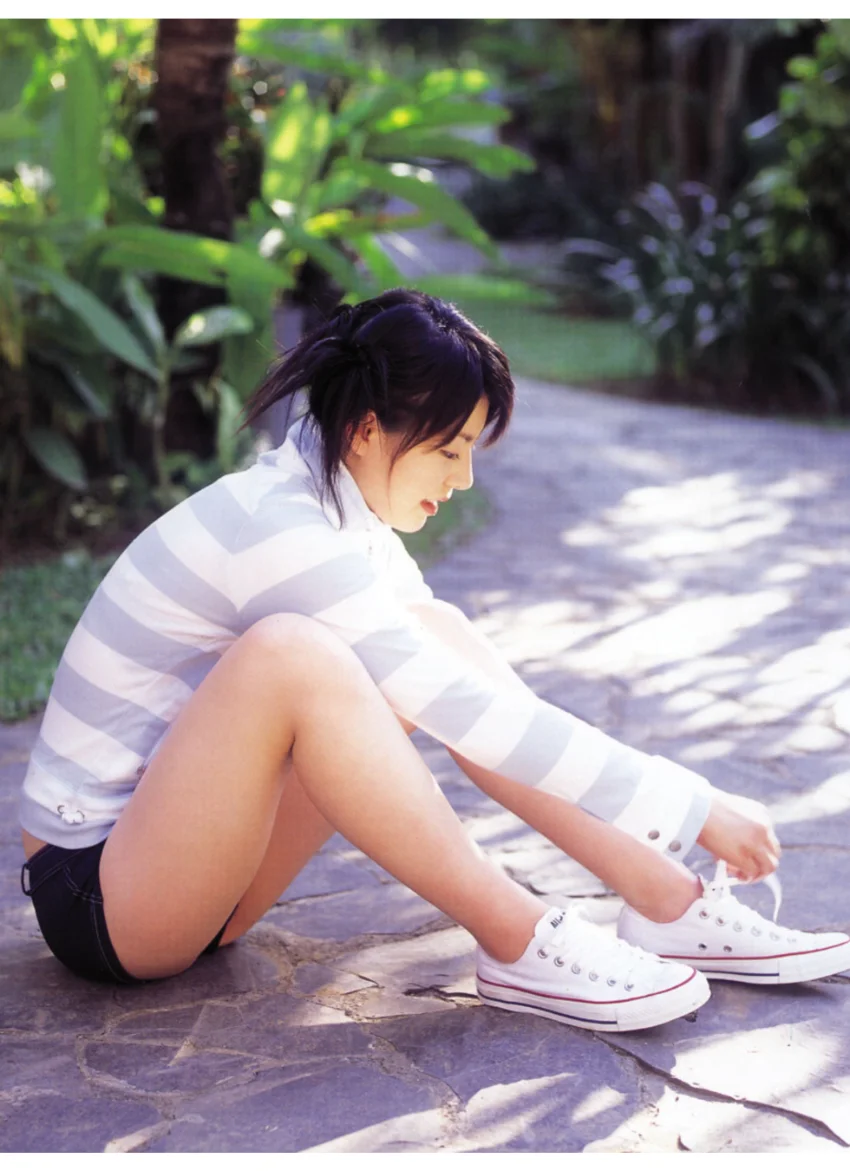 「avenir」上野未来写真集 試し読み 5