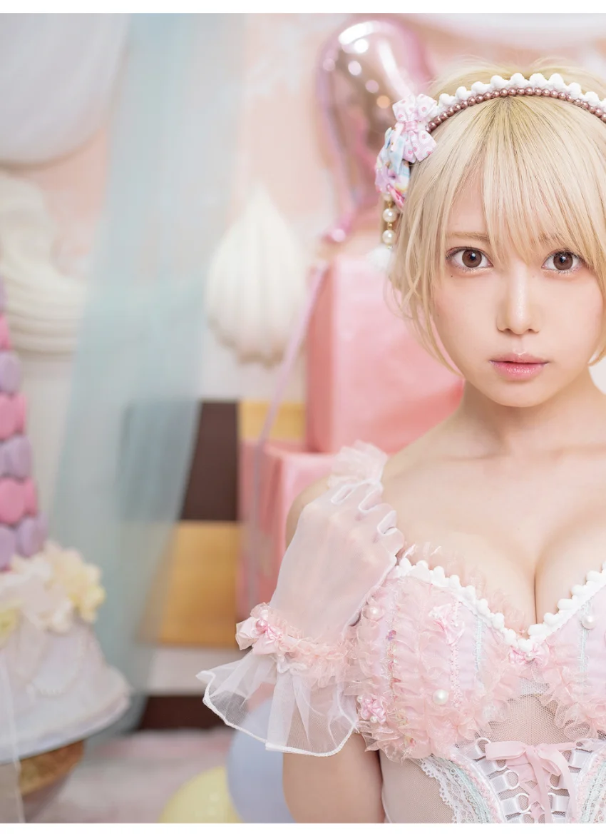 篠崎こころ デジタル写真集 キューティー×ブロンド 試し読み 5