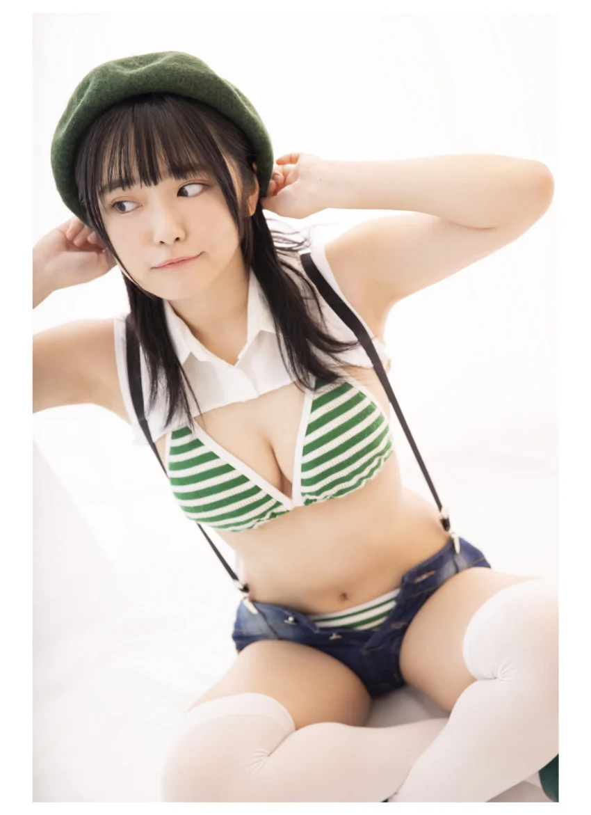 岡田彩夢 デジタル写真集 キミとキャンバスライフ！ 試し読み 4
