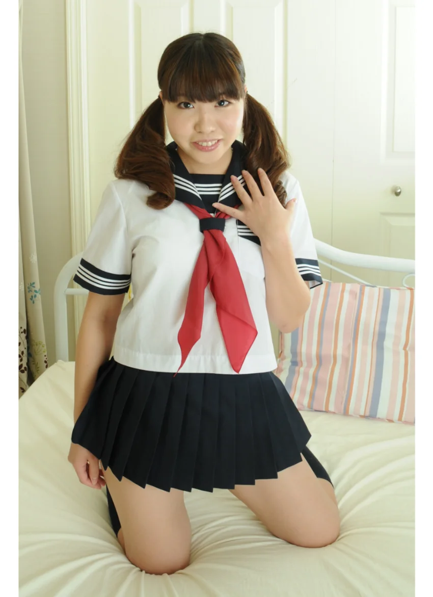 桃っ子ティーンズ モデル志望の女の子 五反田るい セーラー服・スクール水着編 試し読み 7