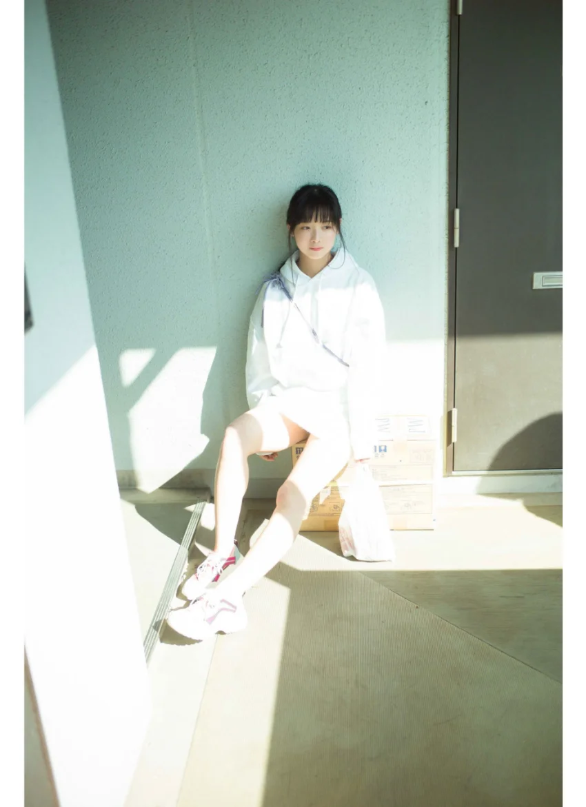 ろるらり「美女と四六時中ステイホーム」SPA！デジタル写真集 試し読み 6