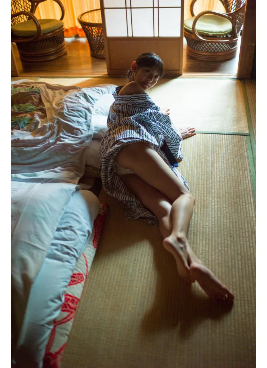 高崎かなみ「掴めない透明BODY」SPA！デジタル写真集 試し読み 7