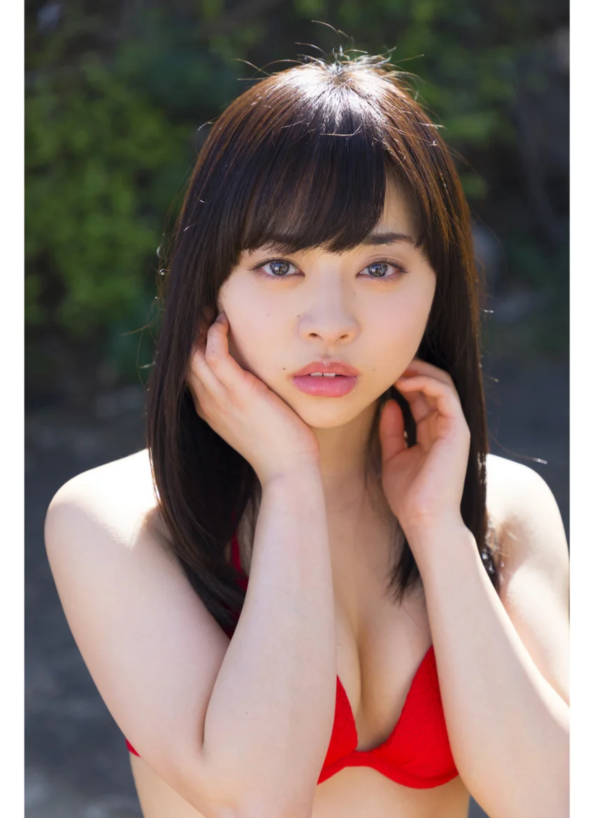 伊藤寧々デジタル写真集〜特装合本版〜 試し読み 10