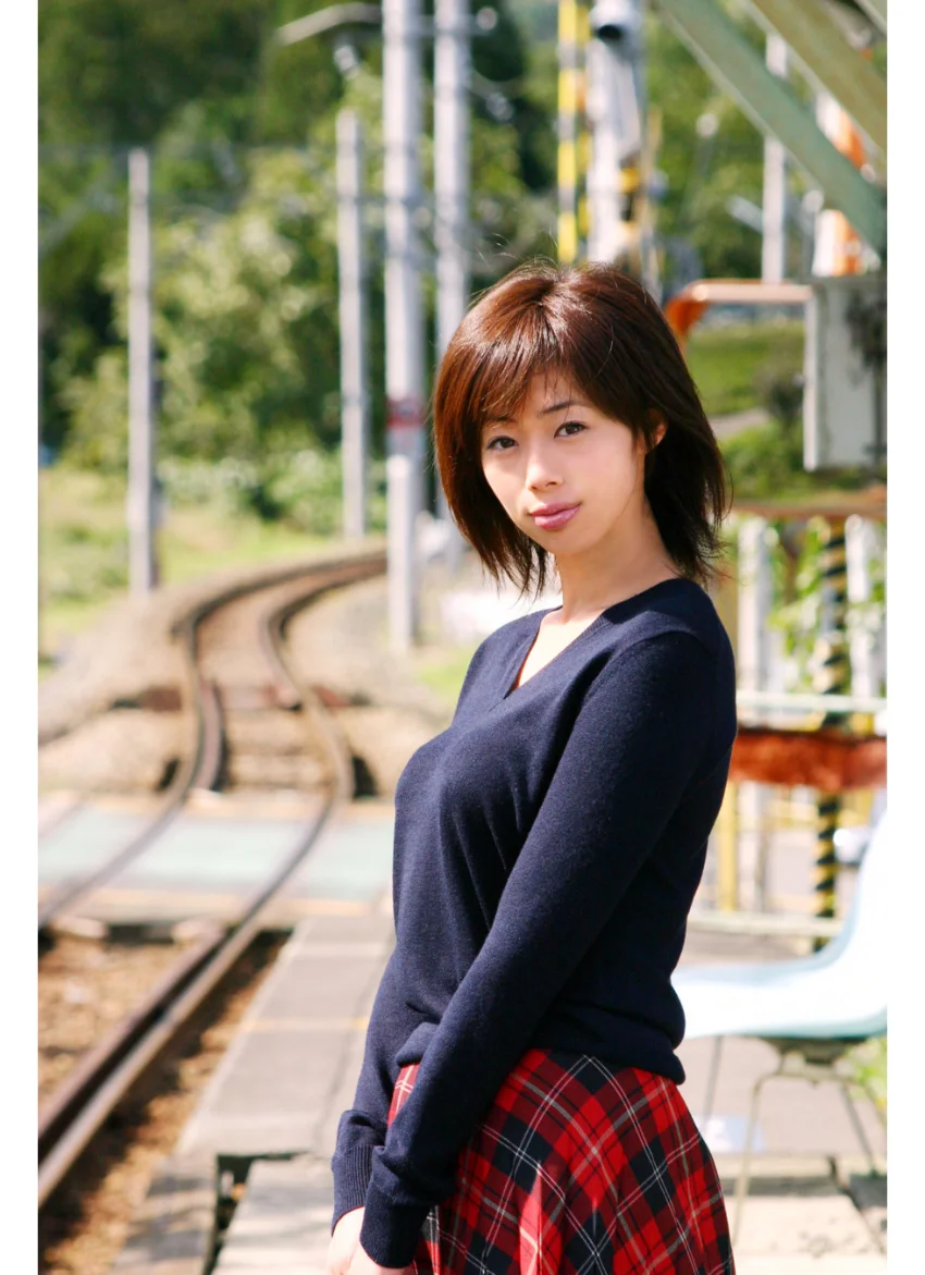 井上和香デジタル写真集〜特装合本版〜 試し読み 11