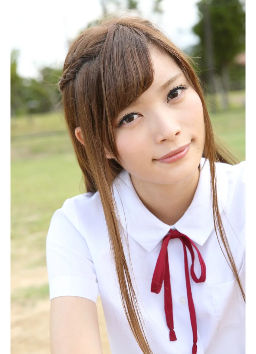橋本真帆デジタル写真集〜特装合本版〜 試し読み 12