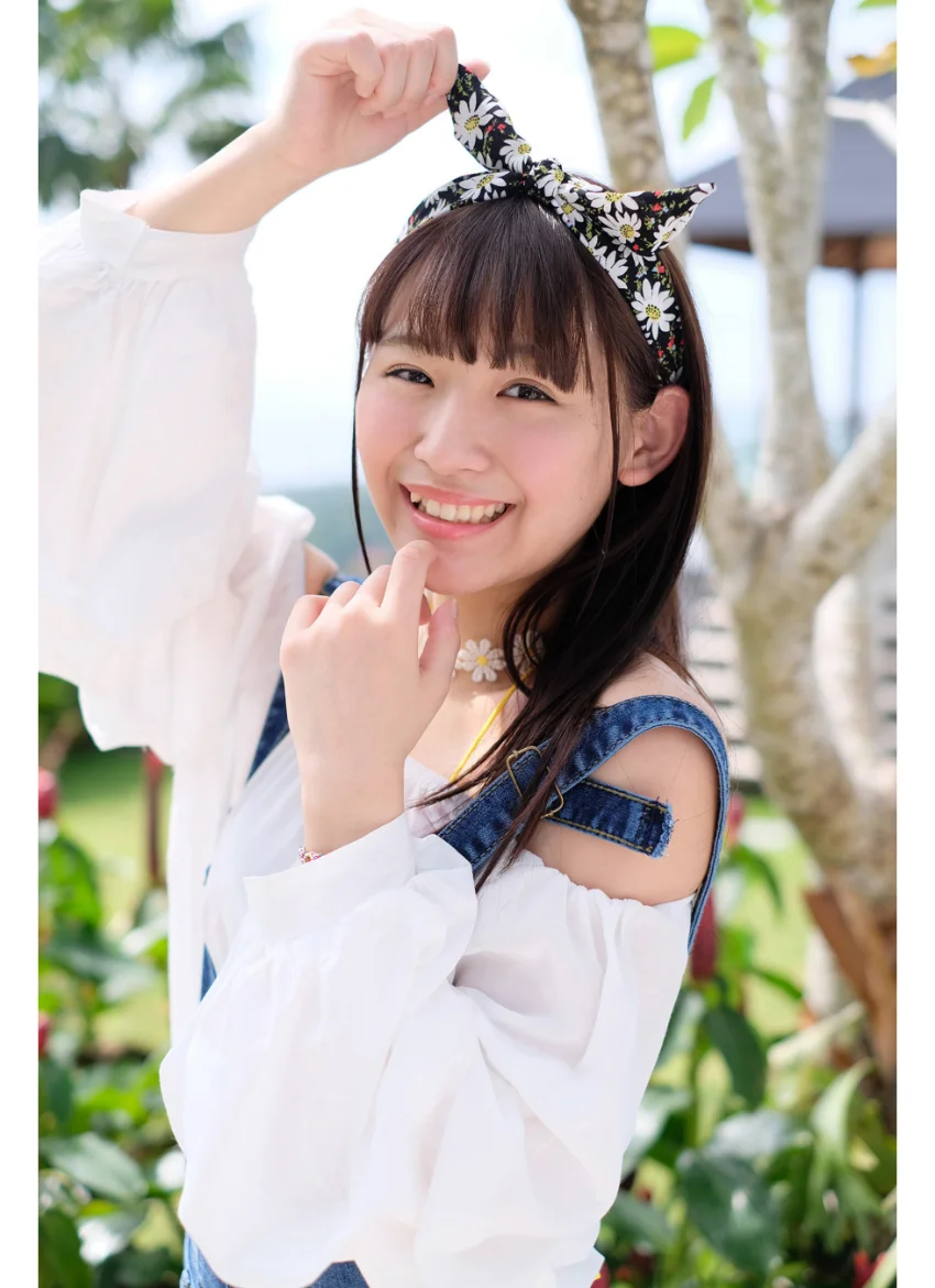 浅川梨奈デジタル写真集〜特装合本版〜 試し読み 8