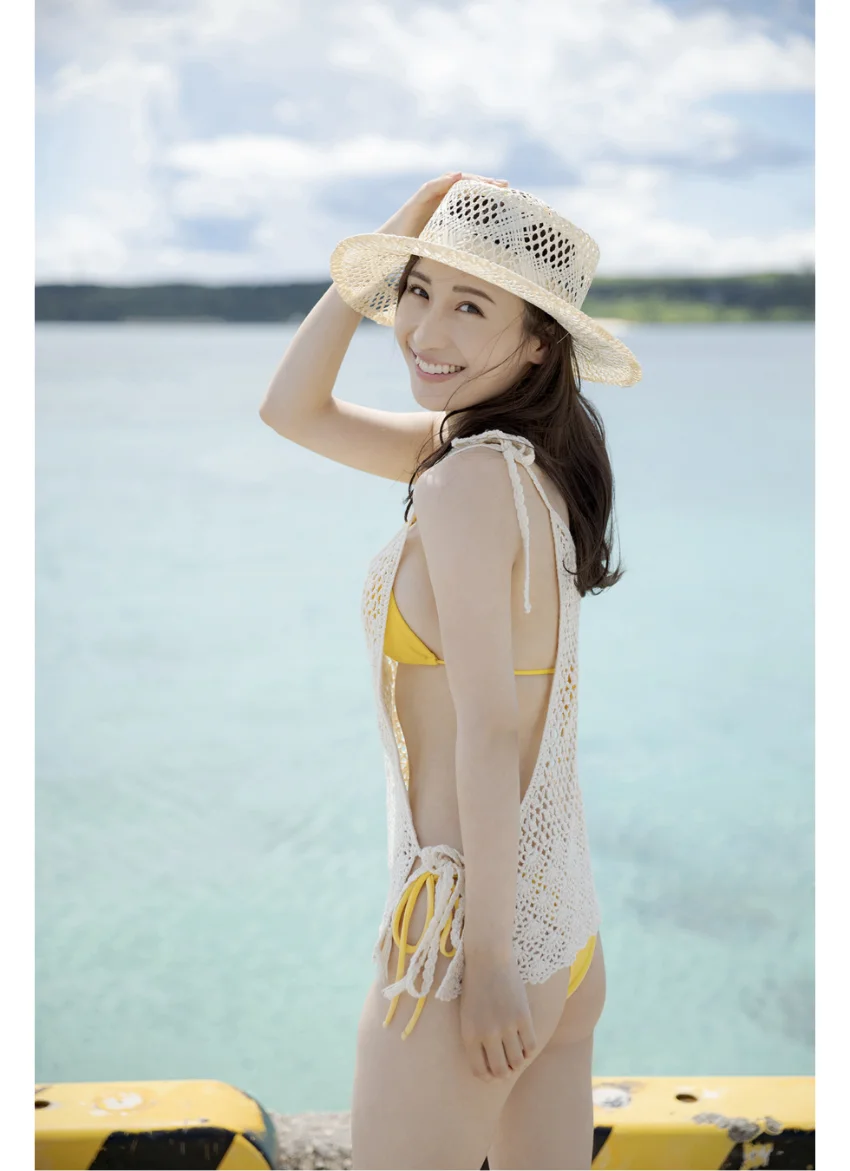 伊藤愛真「えまと南の島で突然○○してみたら…」 試し読み 2