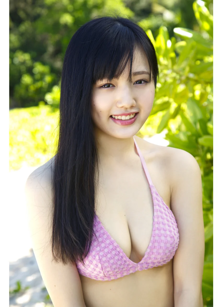安藤咲桜デジタル写真集〜特装合本版〜 試し読み 14