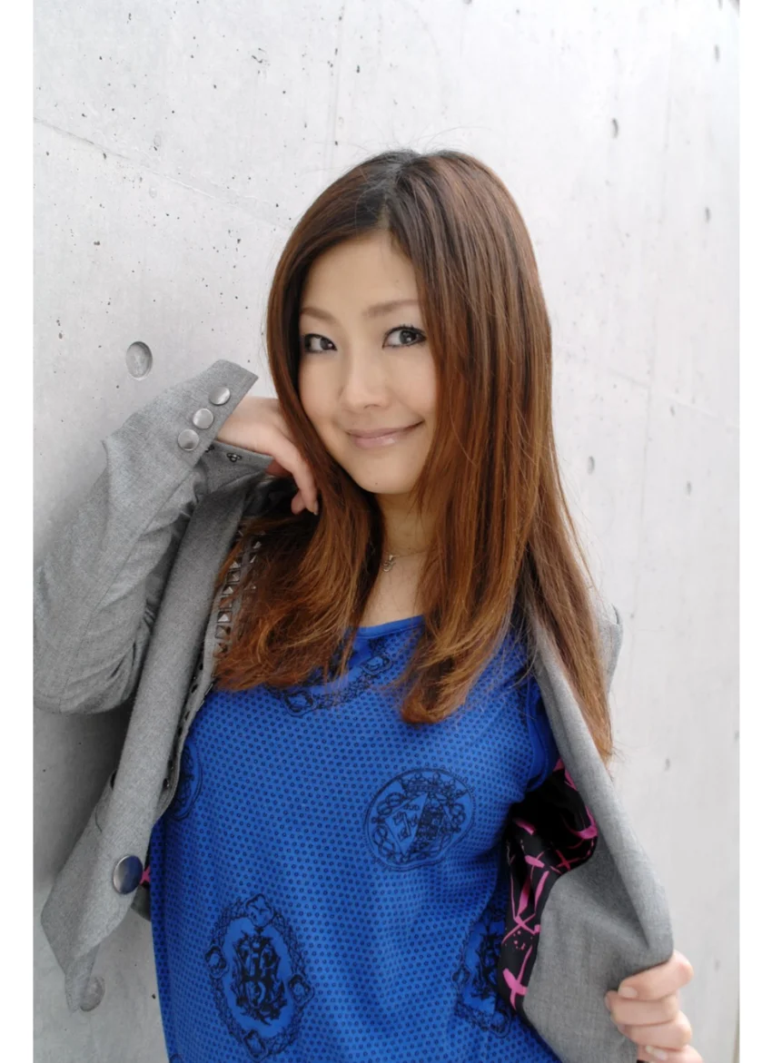 撮る！セクシーアングル・官能刺激プロポーション・中島ともみ 試し読み 8