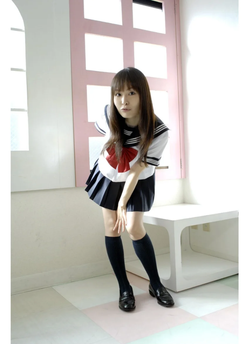 セーラー服の天使達Angelic Sailor-Girls・平塚琴音 試し読み 4