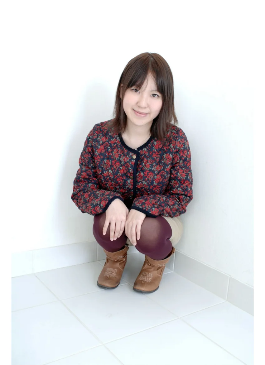 秘密の女子 清純少女のハミ見せFカップ・桃川奈々 試し読み 4