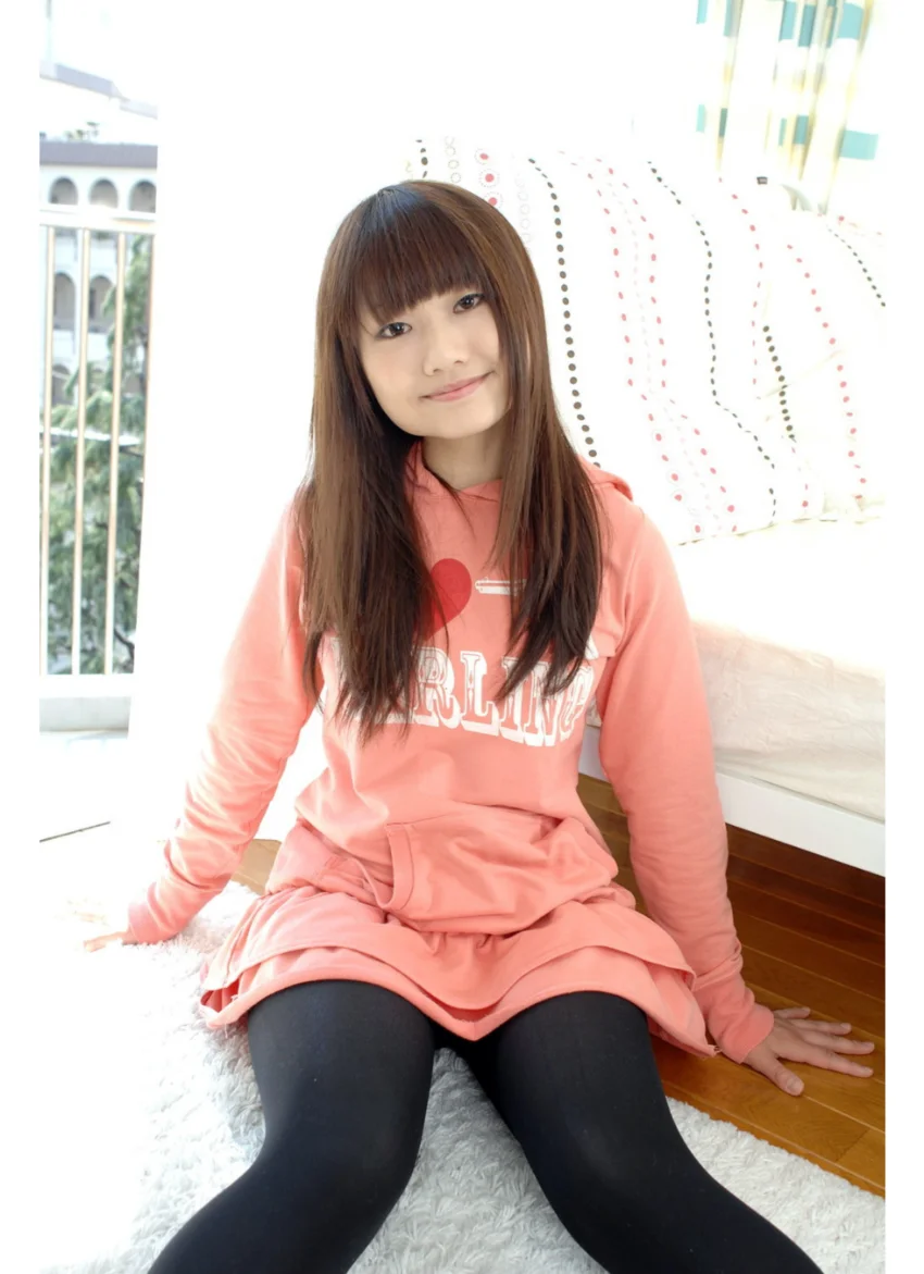 撮る！セクシーアングル・ムチムチ！美尻果実・安藤ミミ 試し読み 6