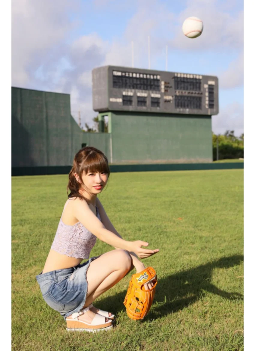岡田彩花デジタル写真集「AYAFULL」 試し読み 7