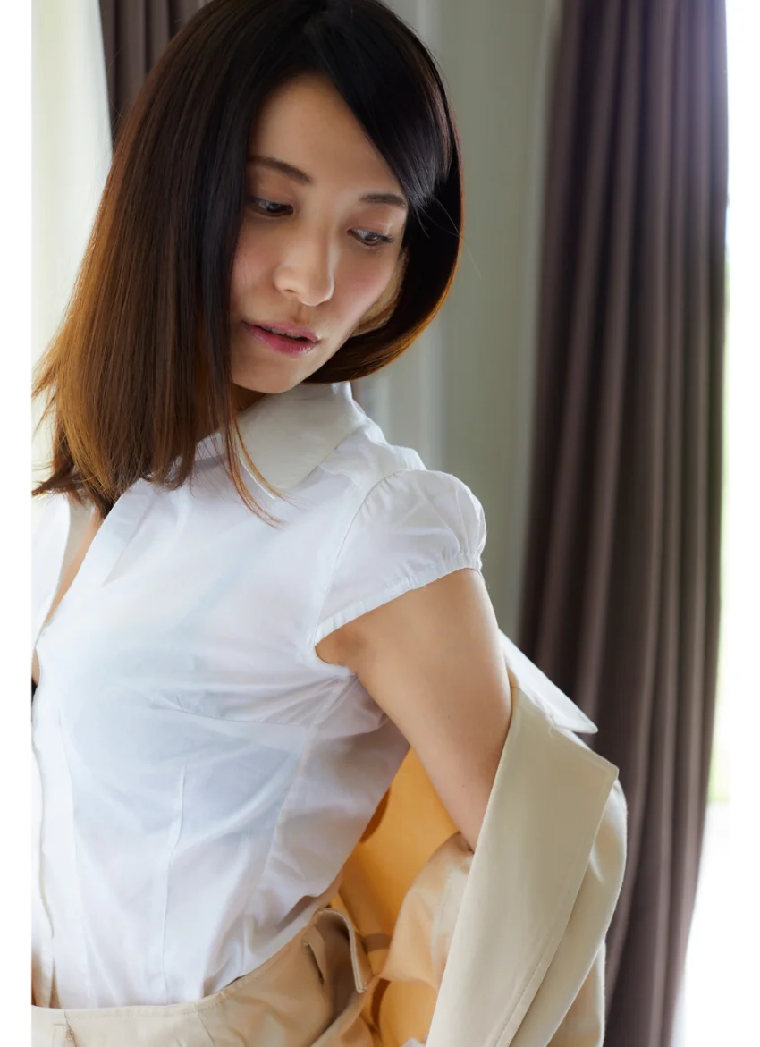 週刊大衆デジタル写真集 : 8 戸田れい「火照ってますか……」 試し読み 6