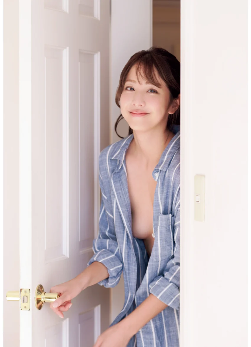 本郷杏奈 「Touch」 試し読み 8