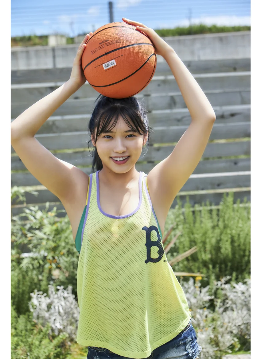 漫画アクションデジタル写真集 古田愛理「LOVE Smile！」 試し読み 2