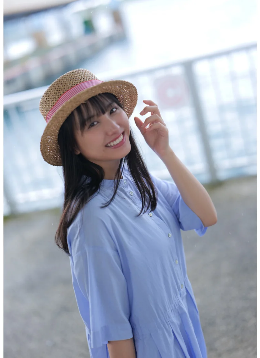 新谷真由ファースト写真集「まゆのとなり」 アザーショット SPECIAL EDITION 試し読み 5