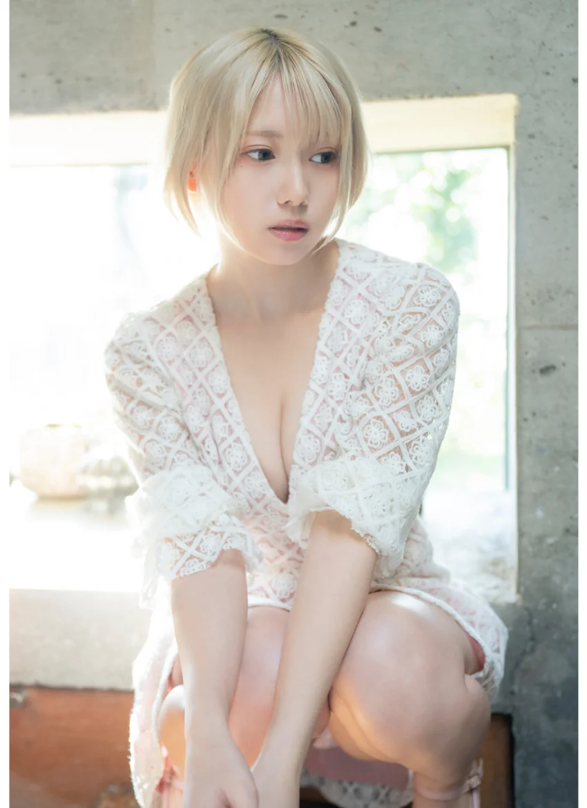 ［ハレム］篠崎こころフェチグラビア「Wonder Wonder Doll」【美麗版32P】 試し読み 4