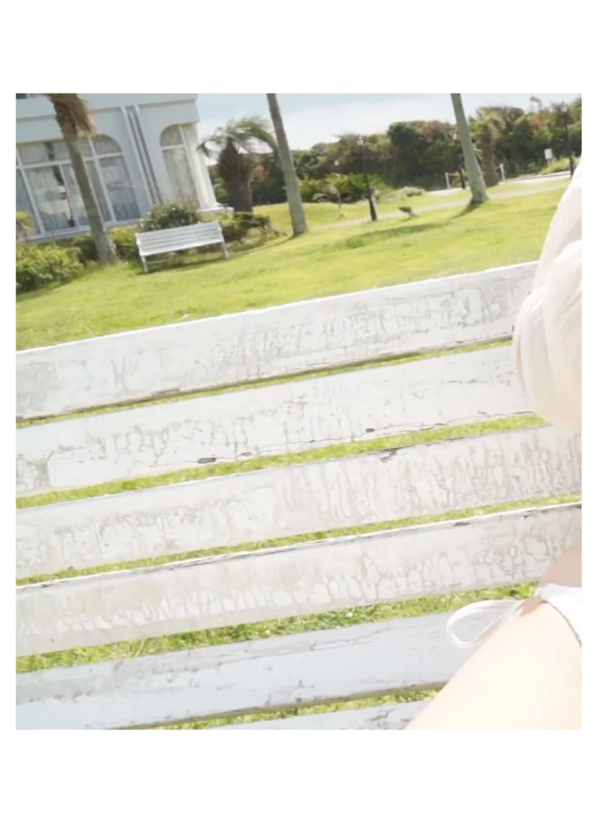 【橘さり写真集】さりはしないかも？ 試し読み 11