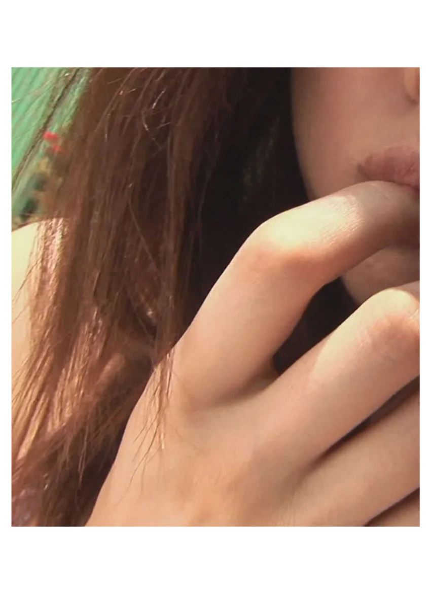 【中島美梨写真集】Juicy Pear 試し読み 15