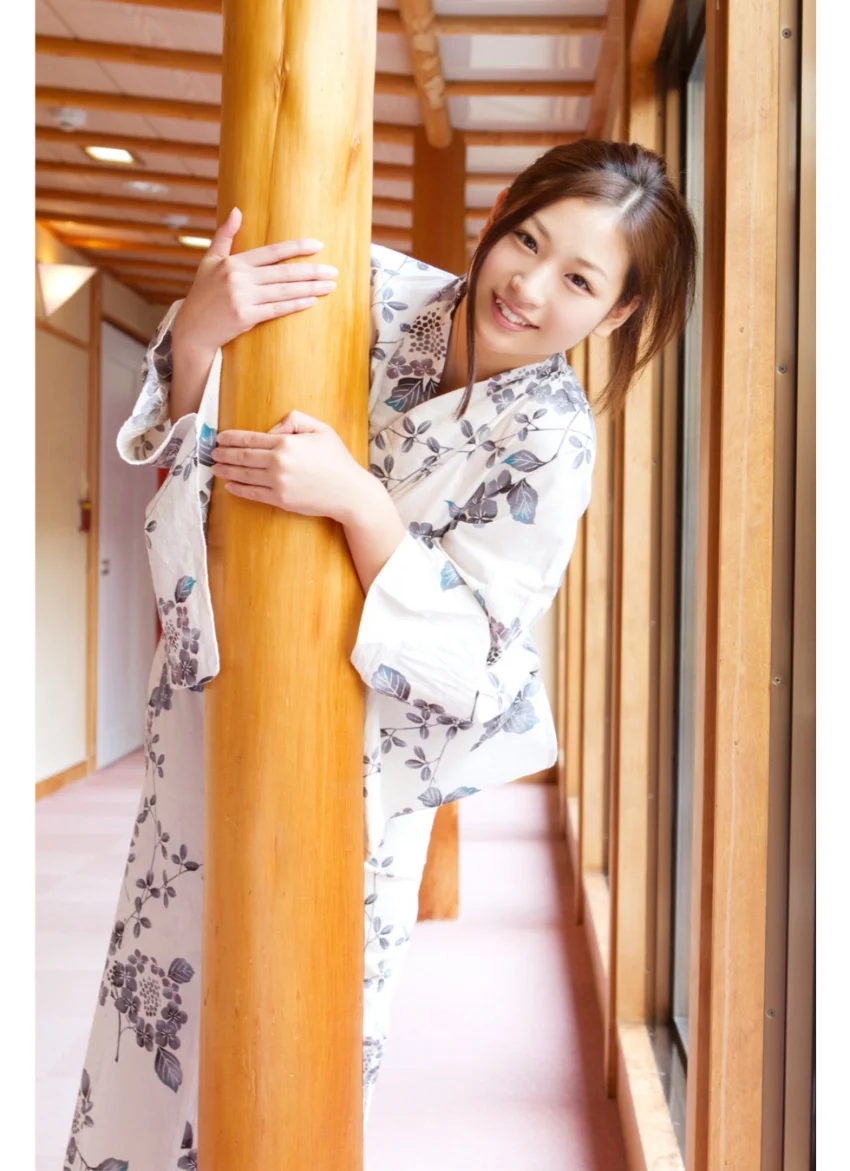 内緒の一泊旅行 佐山彩香 試し読み 5