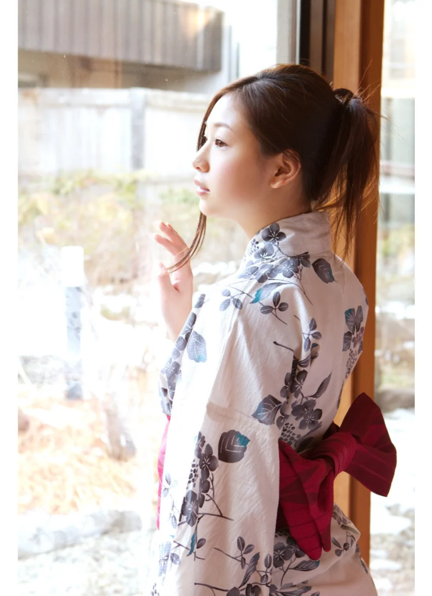 内緒の一泊旅行 佐山彩香 試し読み 7