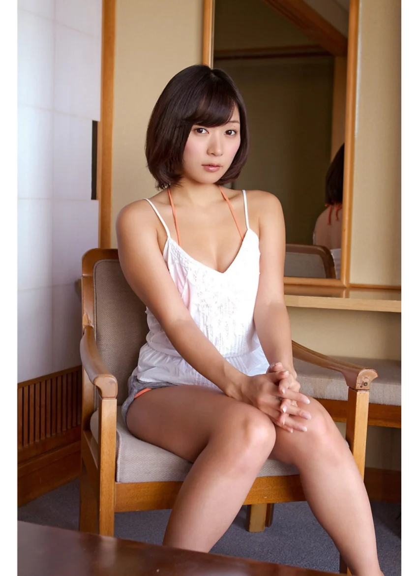 インテリ美女の憂欝 階戸瑠李 試し読み 2