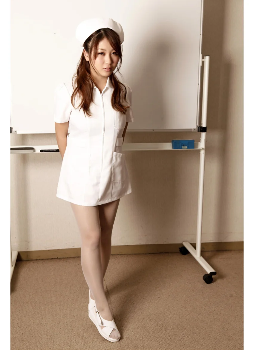 爆乳看護婦 今宵、貴方の病室へ夜通し介護致します。 西田麻衣 試し読み 2