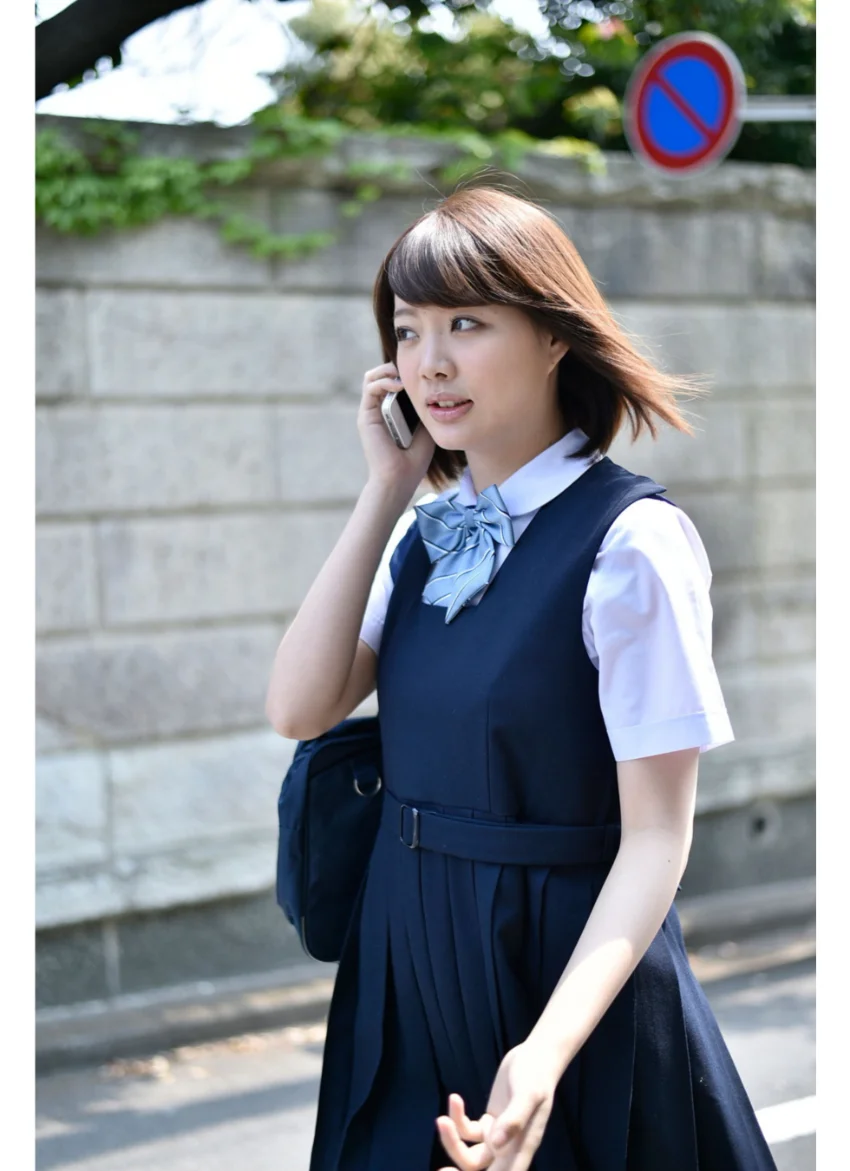 女子校生 美脚クラスメイト 萌木七海 試し読み 2