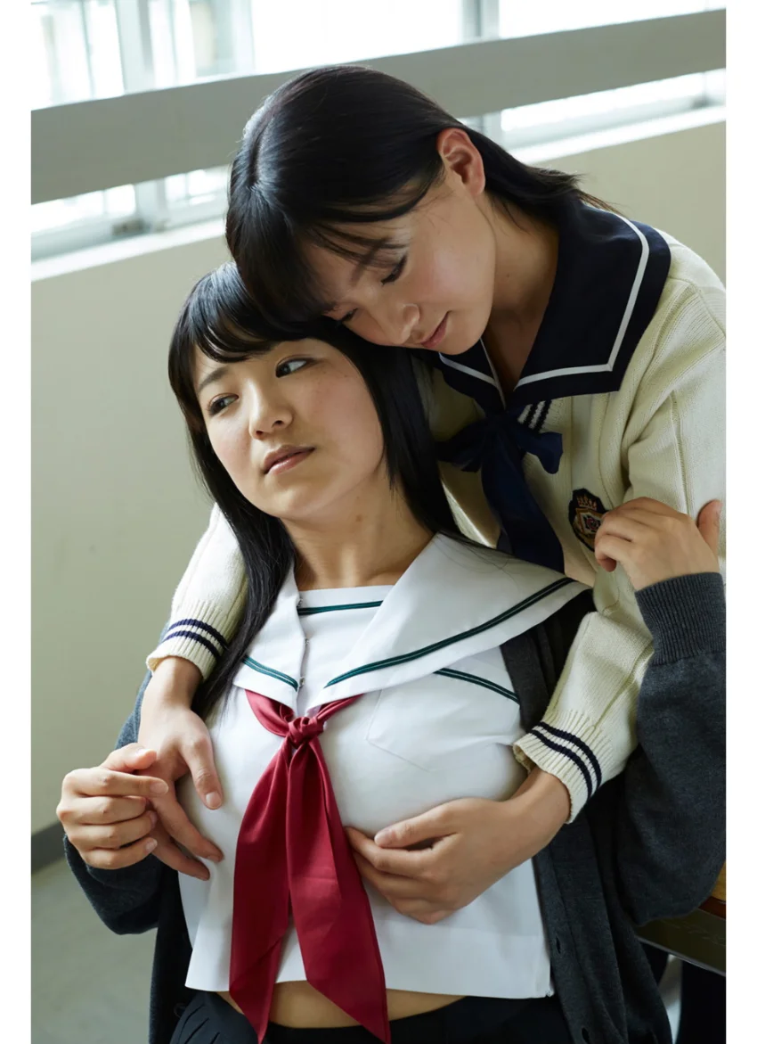 女子校生 同性の告白 西永彩奈＆北見千賀 試し読み 2