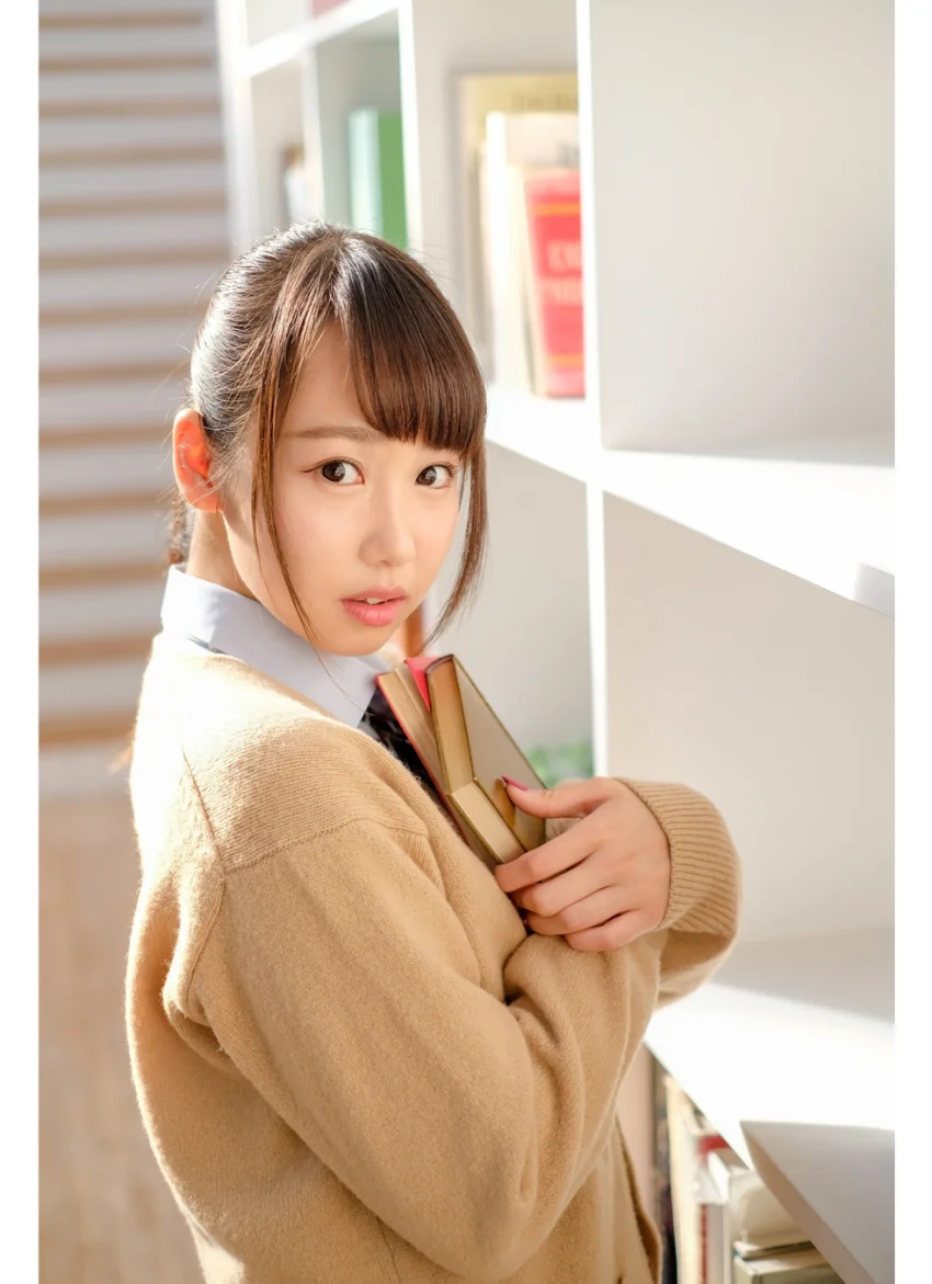 里於奈 BEST 試し読み 4