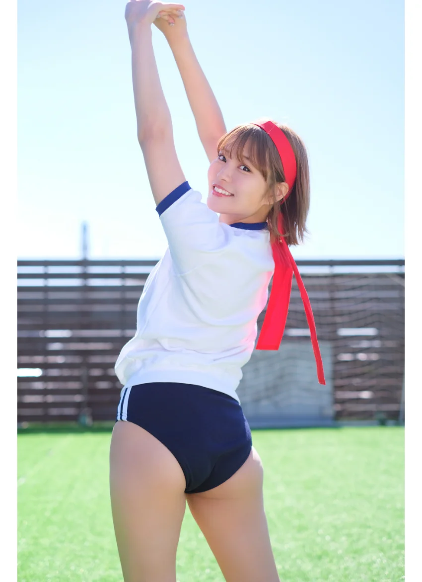 257枚＋未公開カット20枚収録 彼方美紅 BEST 試し読み 8