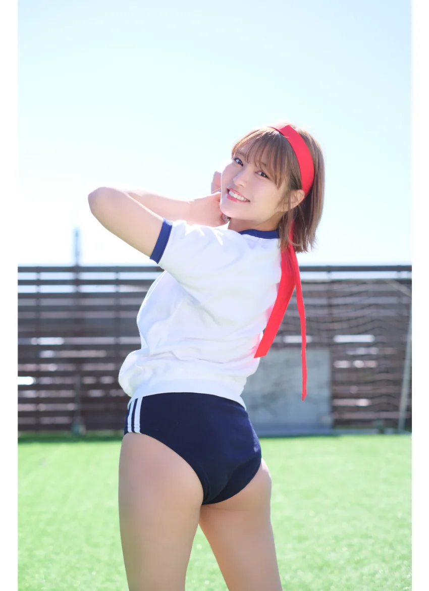 257枚＋未公開カット20枚収録 彼方美紅 BEST 試し読み 9