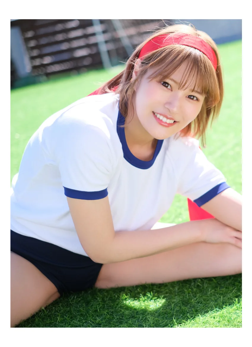 257枚＋未公開カット20枚収録 彼方美紅 BEST 試し読み 13