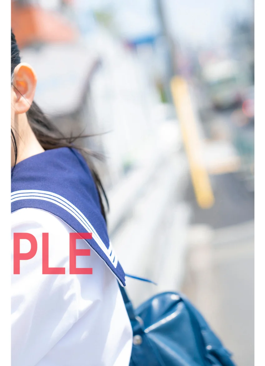 FLASHデジタル写真集 雪村花鈴 セーラー服を脱がさないで…！ 試し読み 4