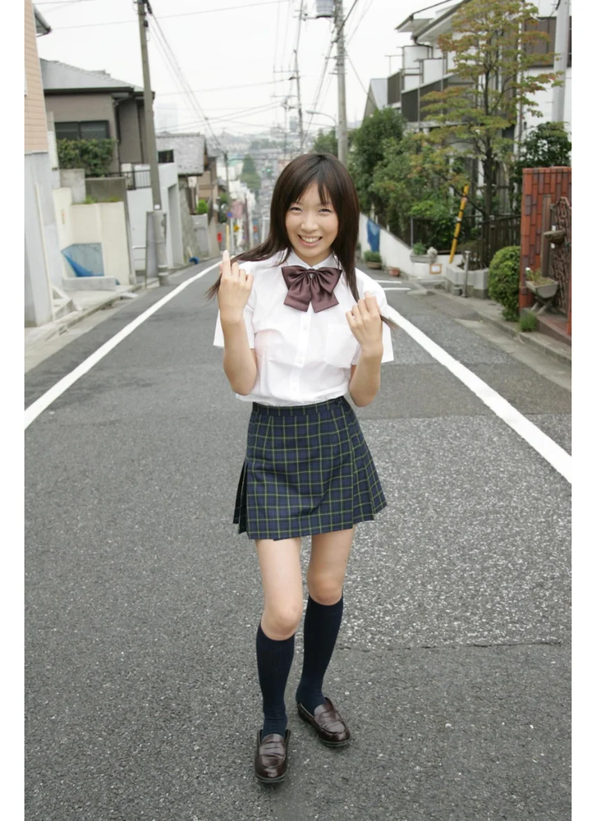 禁断〜女子校生 原なつみ ベスト版 試し読み 5