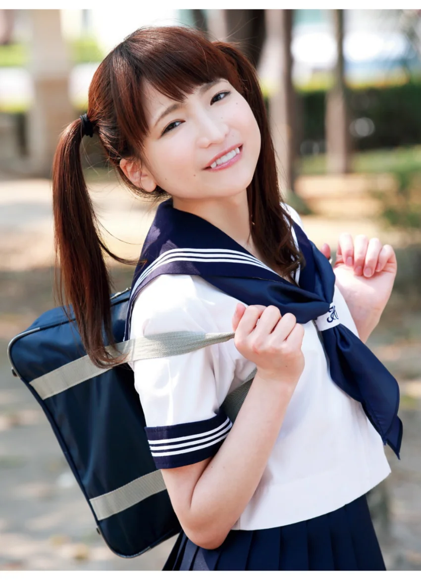 もえのあずき 1st.写真集 How sweet！ 試し読み 3