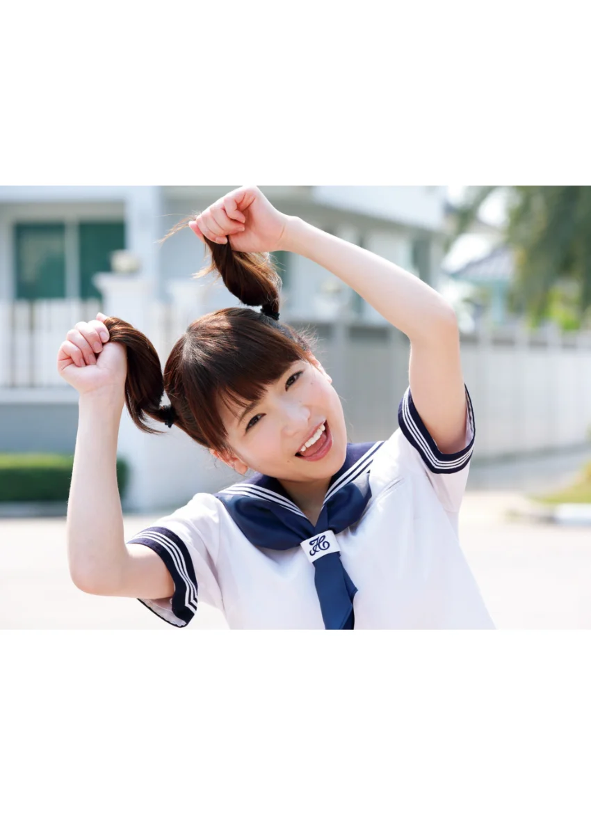 もえのあずき 1st.写真集 How sweet！ 試し読み 4