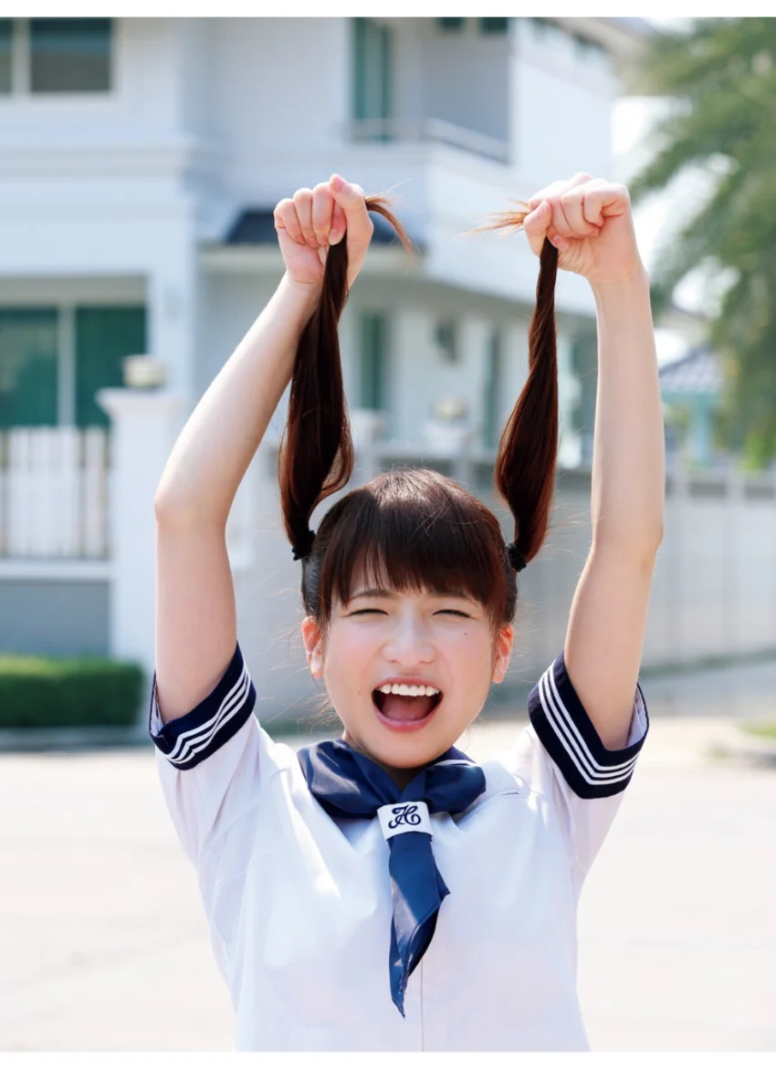 もえのあずき 1st.写真集 How sweet！ 試し読み 5
