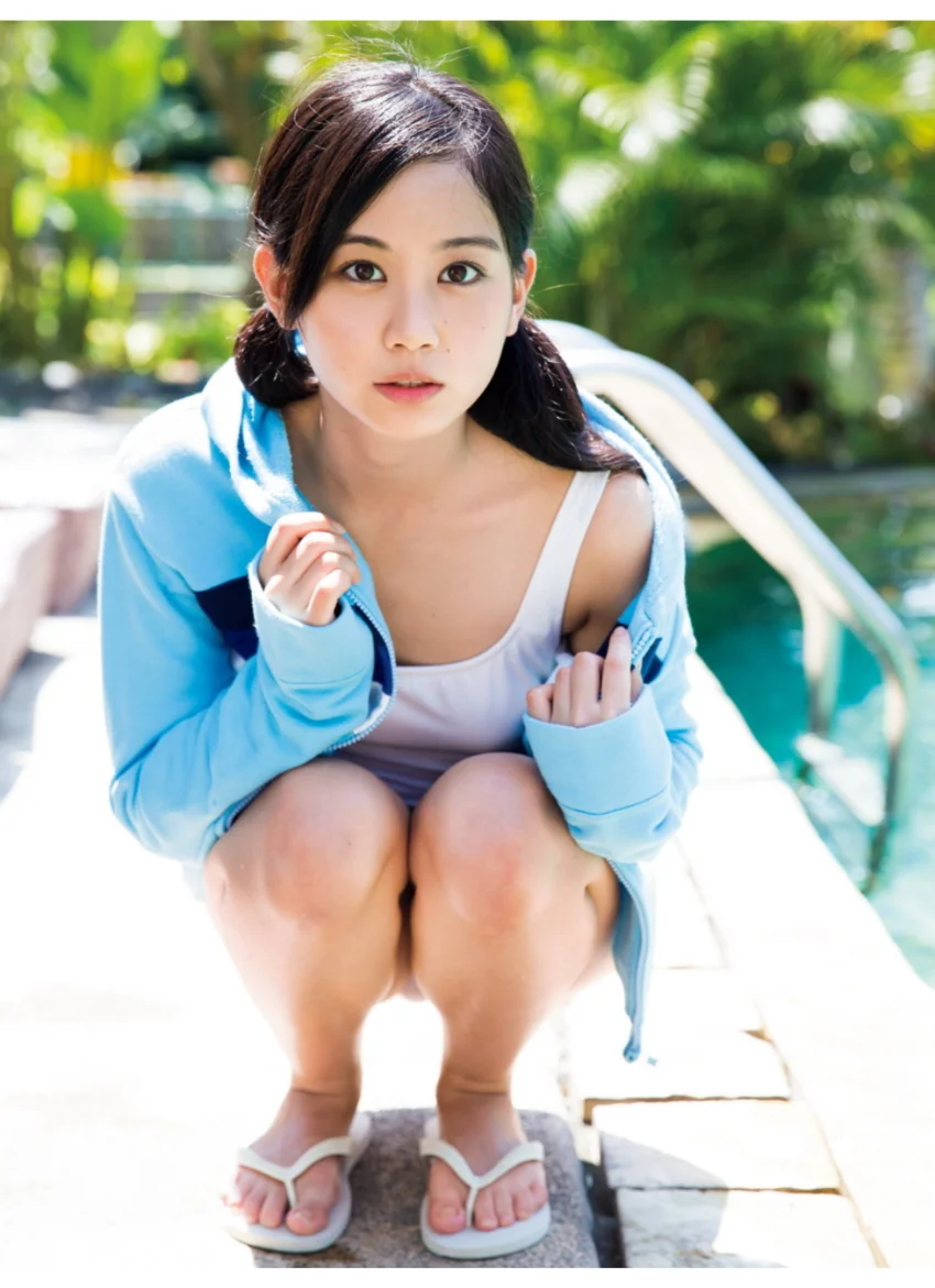 伊藤優衣 1st.写真集 with YUI 試し読み 8
